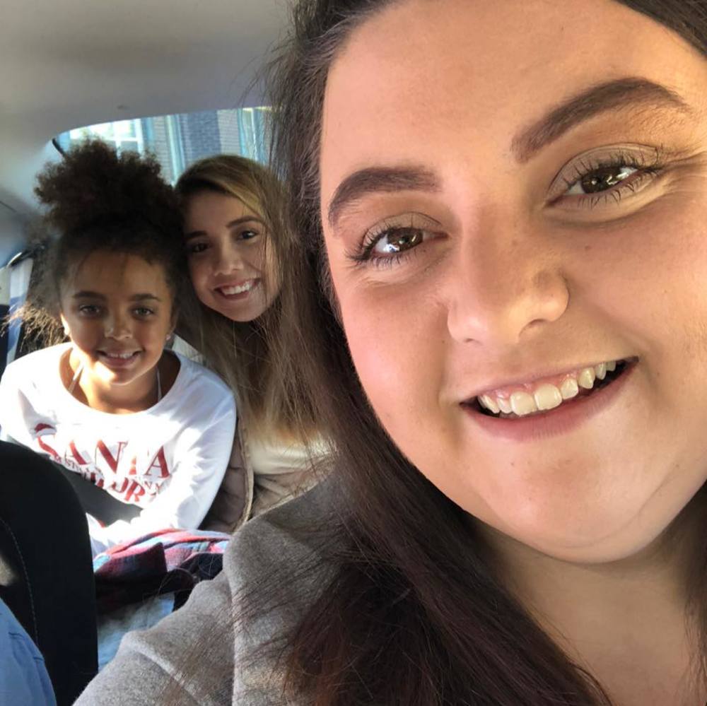 Meet your Posher, Taylar
